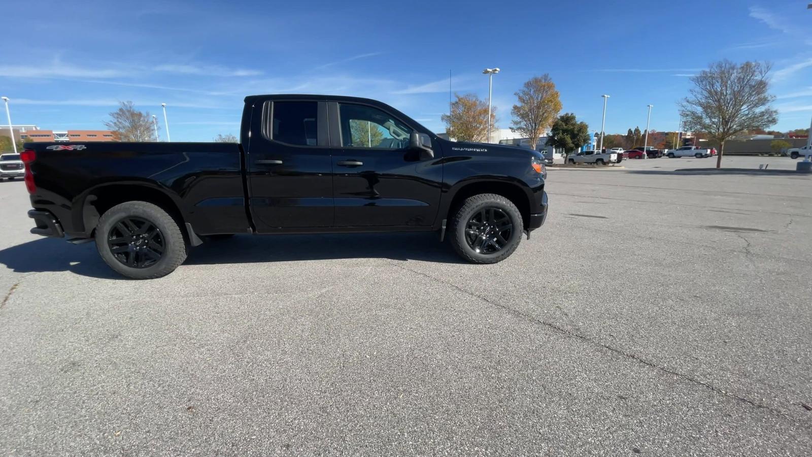 2025 Chevrolet Silverado 1500 Vehicle Photo in BENTONVILLE, AR 72712-4322