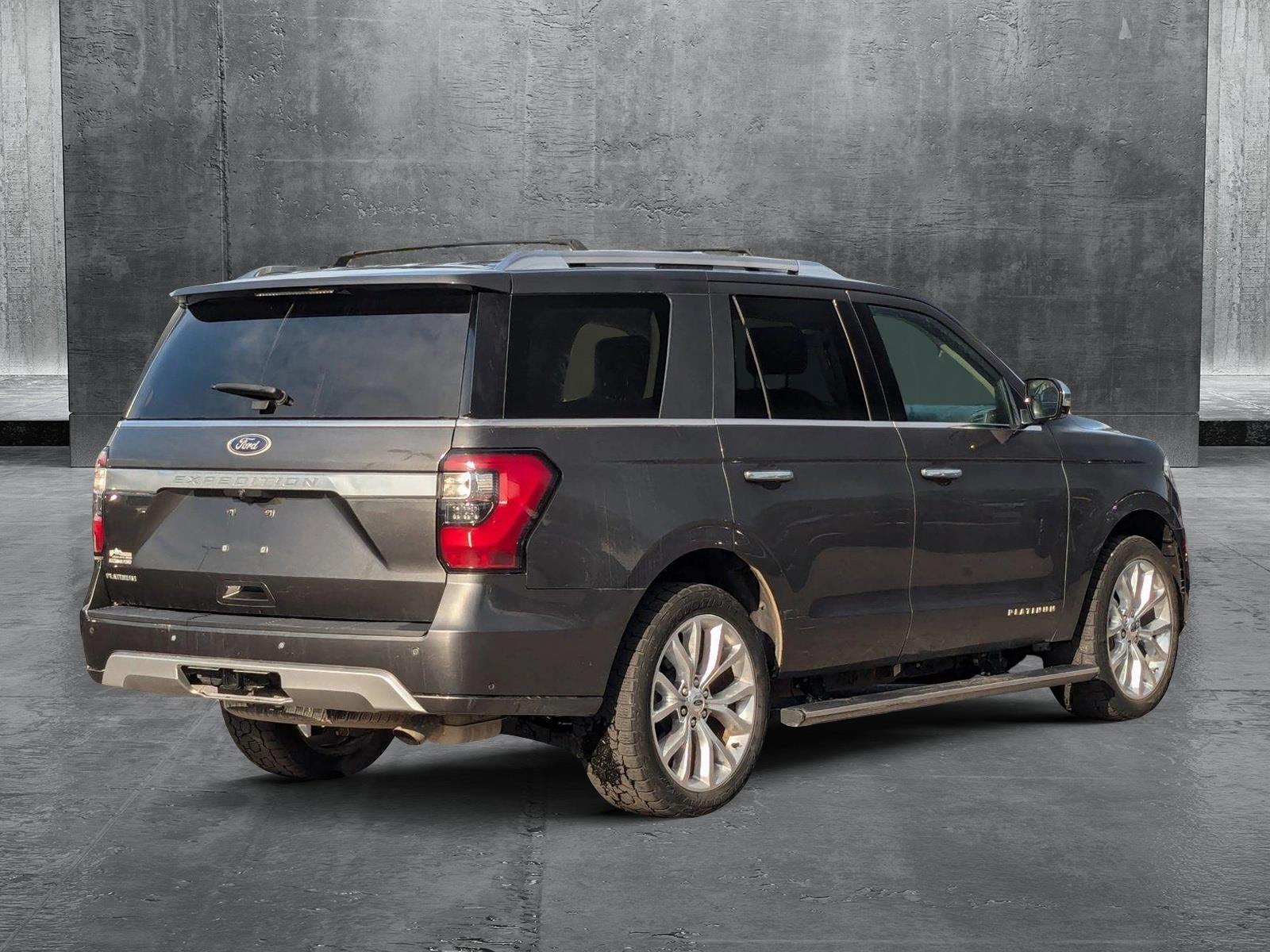 2019 Ford Expedition Vehicle Photo in St. Petersburg, FL 33713