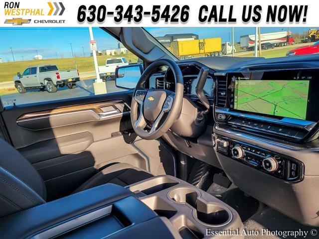 2025 Chevrolet Silverado 1500 Vehicle Photo in AURORA, IL 60503-9326