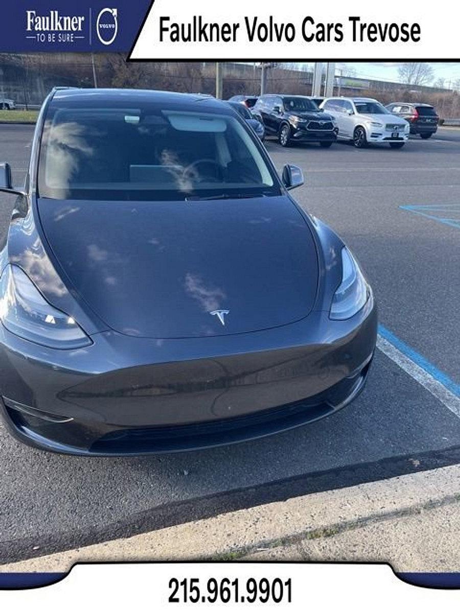 2024 Tesla Model Y Vehicle Photo in Trevose, PA 19053