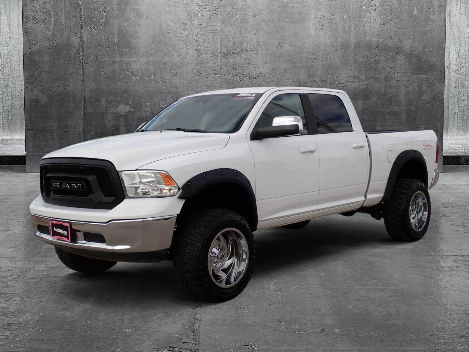 2019 Ram 1500 Classic Vehicle Photo in DENVER, CO 80221-3610