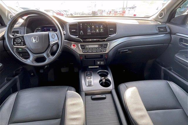 2021 Honda Pilot Vehicle Photo in INDEPENDENCE, MO 64055-1314