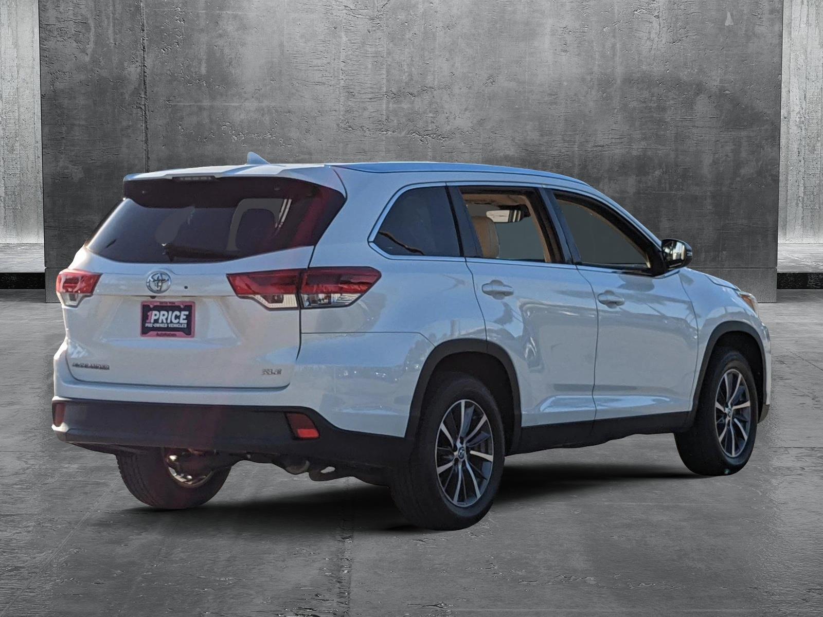 2019 Toyota Highlander Vehicle Photo in Hollywood, FL 33021