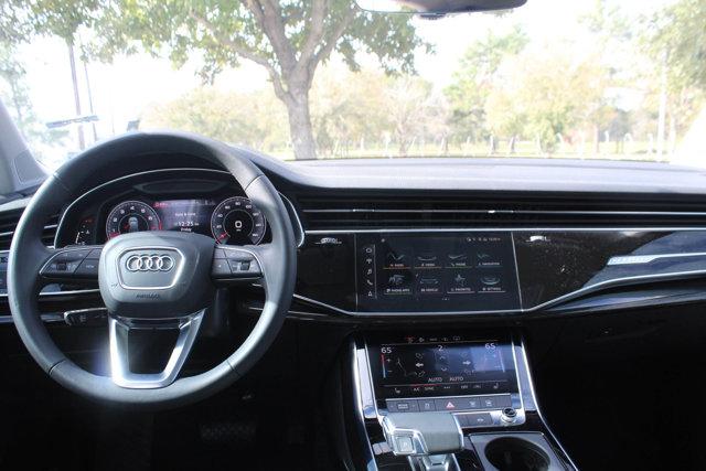 2023 Audi Q7 Vehicle Photo in HOUSTON, TX 77090