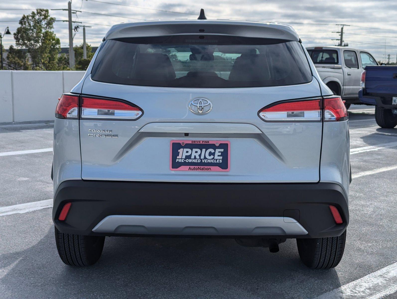 2023 Toyota Corolla Cross Vehicle Photo in Ft. Myers, FL 33907