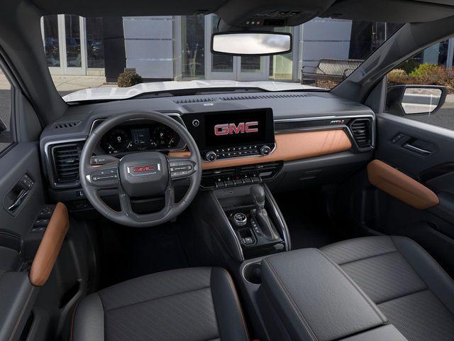 2025 GMC Canyon Vehicle Photo in DANBURY, CT 06810-5034