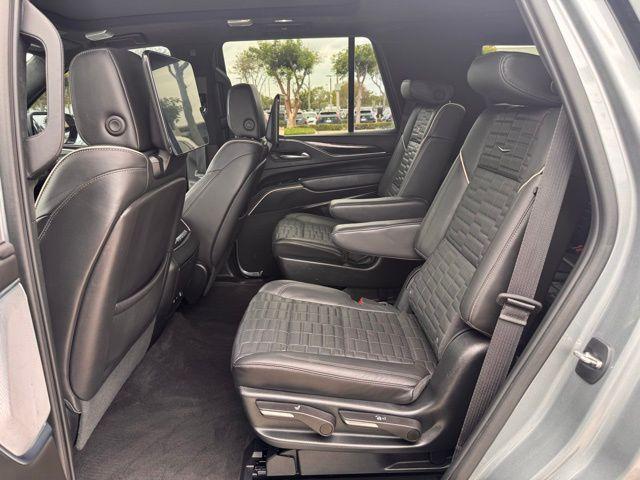 2023 Cadillac Escalade Vehicle Photo in DELRAY BEACH, FL 33483-3294