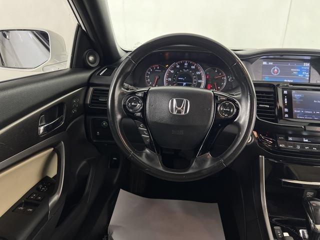 2017 Honda Accord Coupe Vehicle Photo in MEDINA, OH 44256-9001