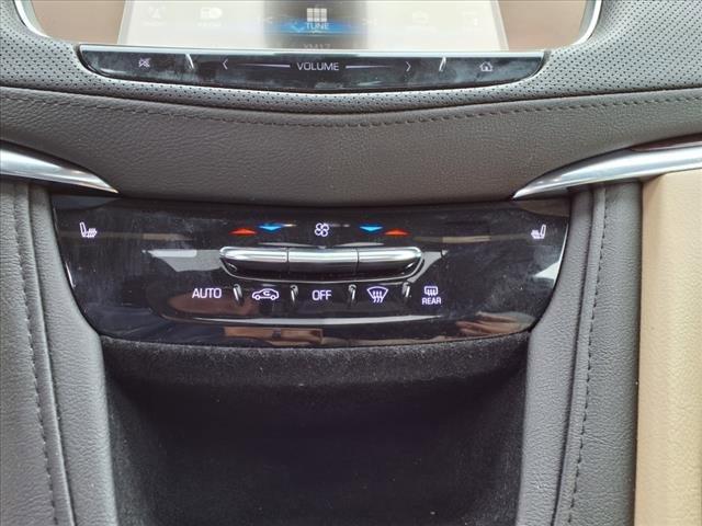 2019 Cadillac XT5 Vehicle Photo in HENDERSON, NC 27536-2966