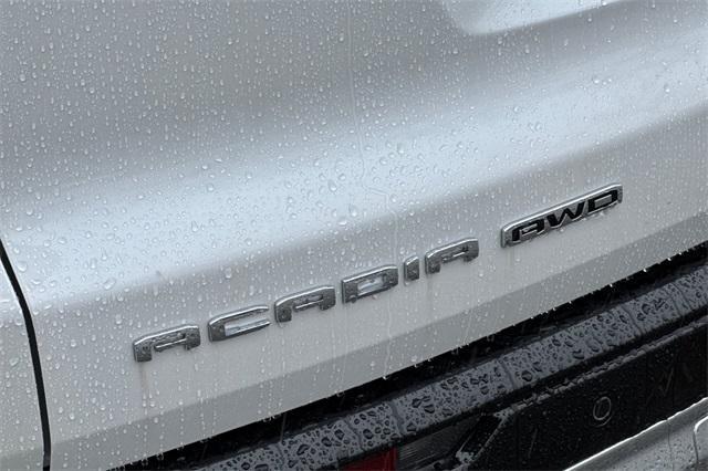 2025 GMC Acadia Vehicle Photo in ELK GROVE, CA 95757-8703