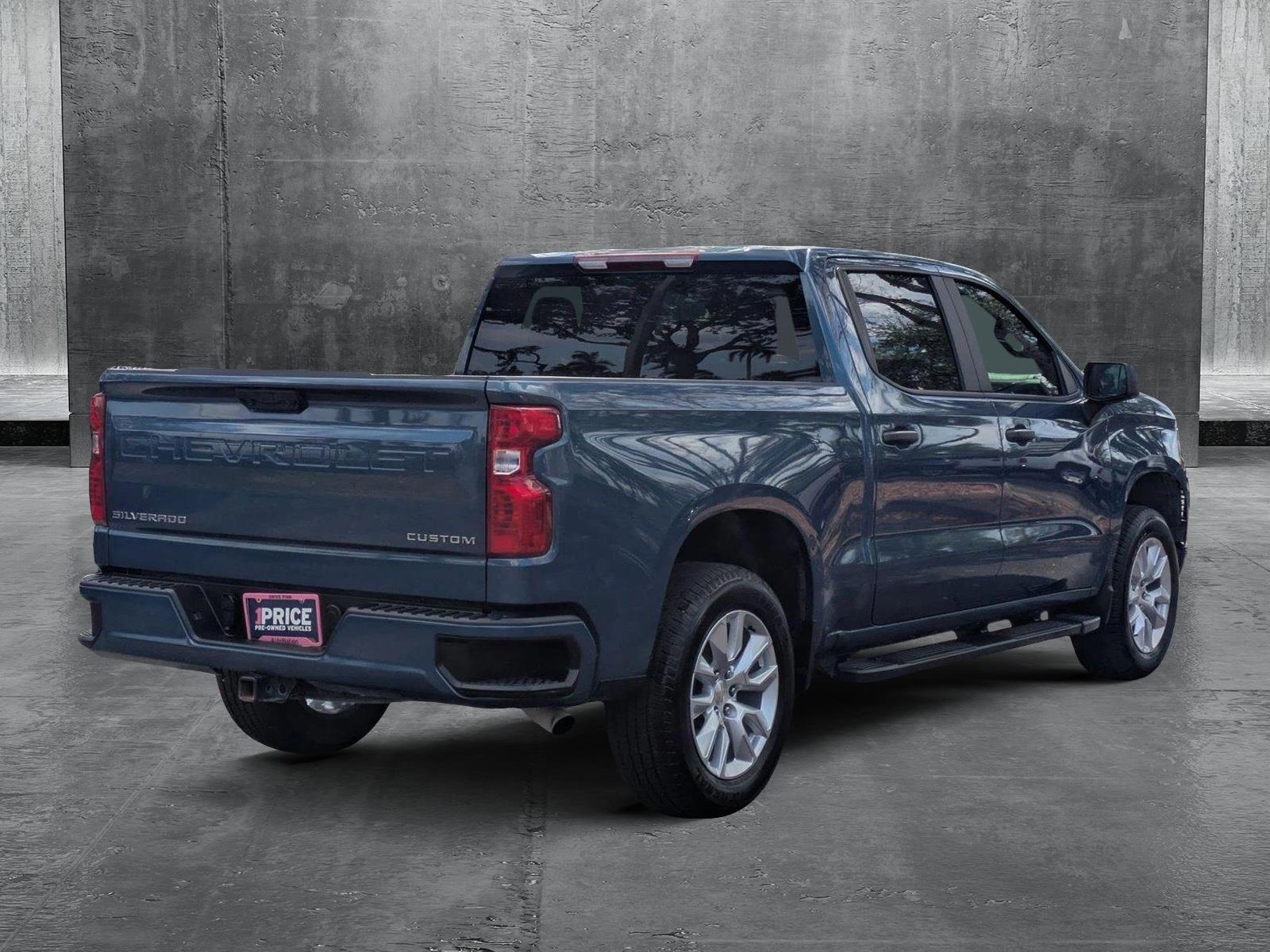 2024 Chevrolet Silverado 1500 Vehicle Photo in GREENACRES, FL 33463-3207