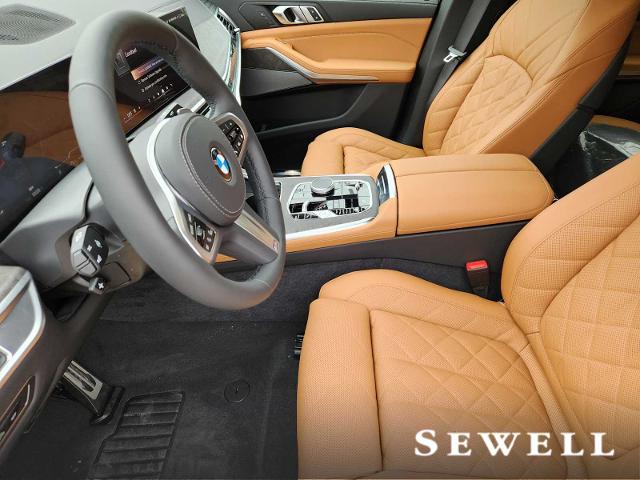 2025 BMW X7 xDrive40i Vehicle Photo in PLANO, TX 75024