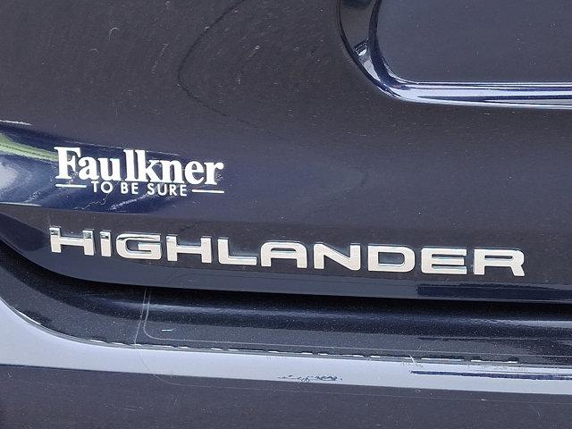 2020 Toyota Highlander Vehicle Photo in Philadelphia, PA 19116