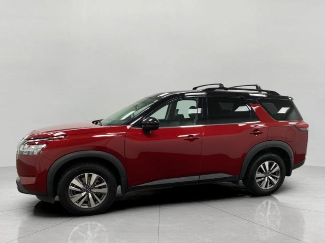 2022 Nissan Pathfinder Vehicle Photo in Appleton, WI 54913