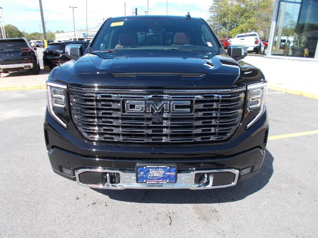2025 GMC Sierra 1500 Vehicle Photo in LOWELL, MA 01852-4336