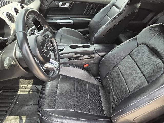 2022 Ford Mustang Vehicle Photo in DENTON, TX 76210-9321