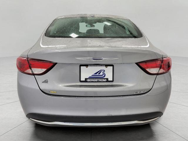 2015 Chrysler 200 Vehicle Photo in NEENAH, WI 54956-2243