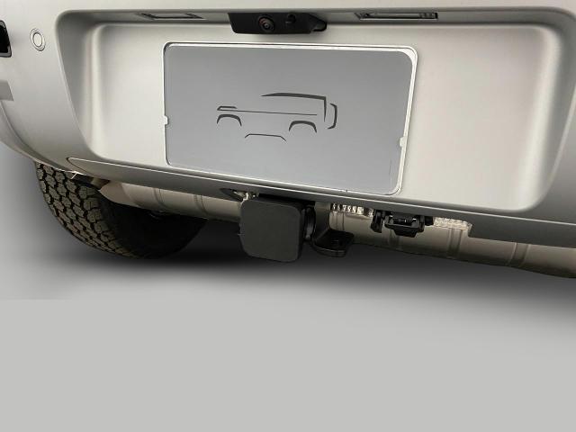 2025 Defender Vehicle Photo in Appleton, WI 54913