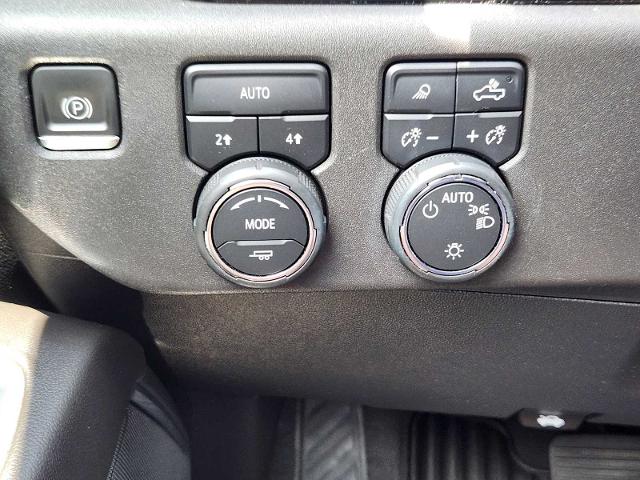 2022 Chevrolet Silverado 1500 Vehicle Photo in DENTON, TX 76210-9321