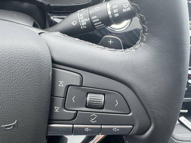 2025 Cadillac XT6 Vehicle Photo in LEOMINSTER, MA 01453-2952