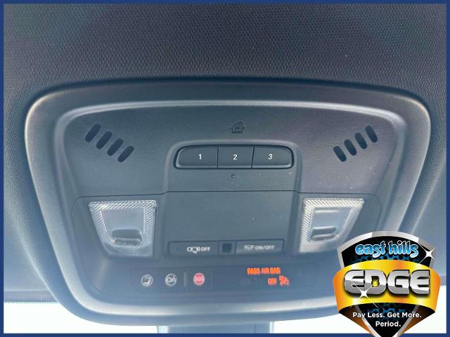 2022 Chevrolet Traverse Vehicle Photo in Roslyn, NY 11576