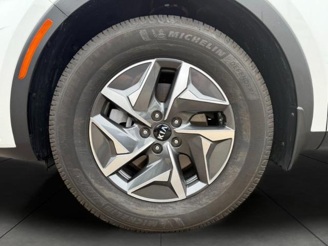 2021 Kia Sorento Hybrid Vehicle Photo in Appleton, WI 54914