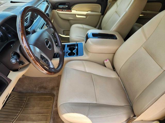 2013 GMC Yukon Vehicle Photo in DENTON, TX 76210-9321