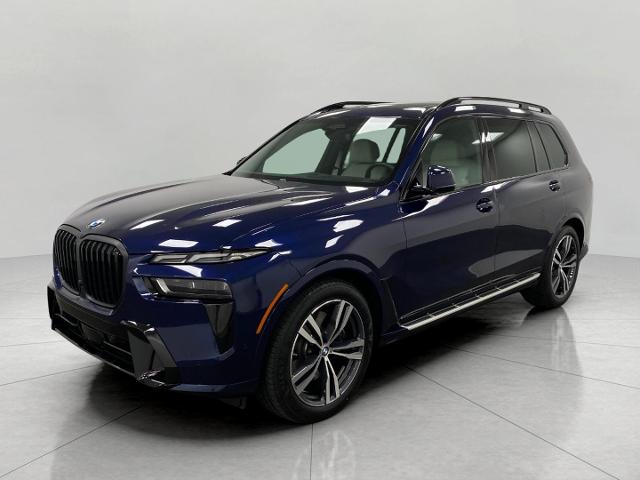 2025 BMW X7 xDrive40i Vehicle Photo in Appleton, WI 54913