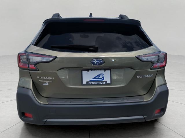 2025 Subaru Outback Vehicle Photo in Green Bay, WI 54304