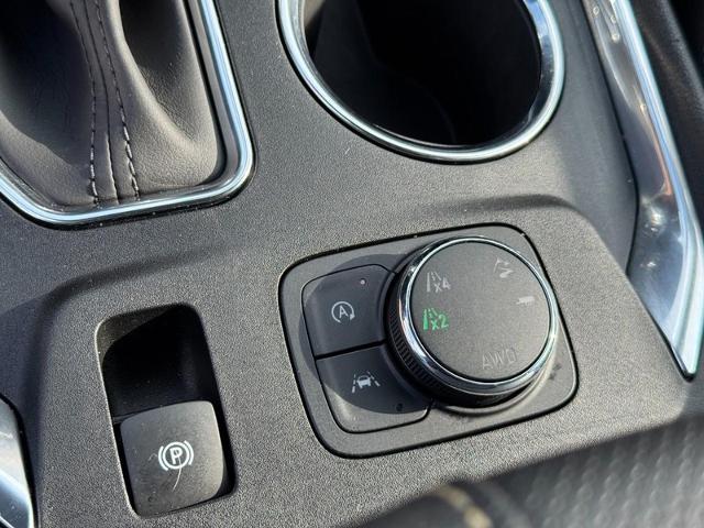 2023 Chevrolet Traverse Vehicle Photo in COLUMBIA, MO 65203-3903