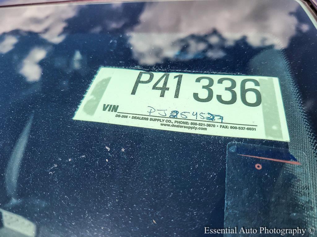 2023 Chevrolet Traverse Vehicle Photo in AURORA, IL 60503-9326