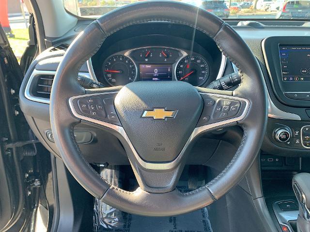 2022 Chevrolet Equinox Vehicle Photo in MOON TOWNSHIP, PA 15108-2571