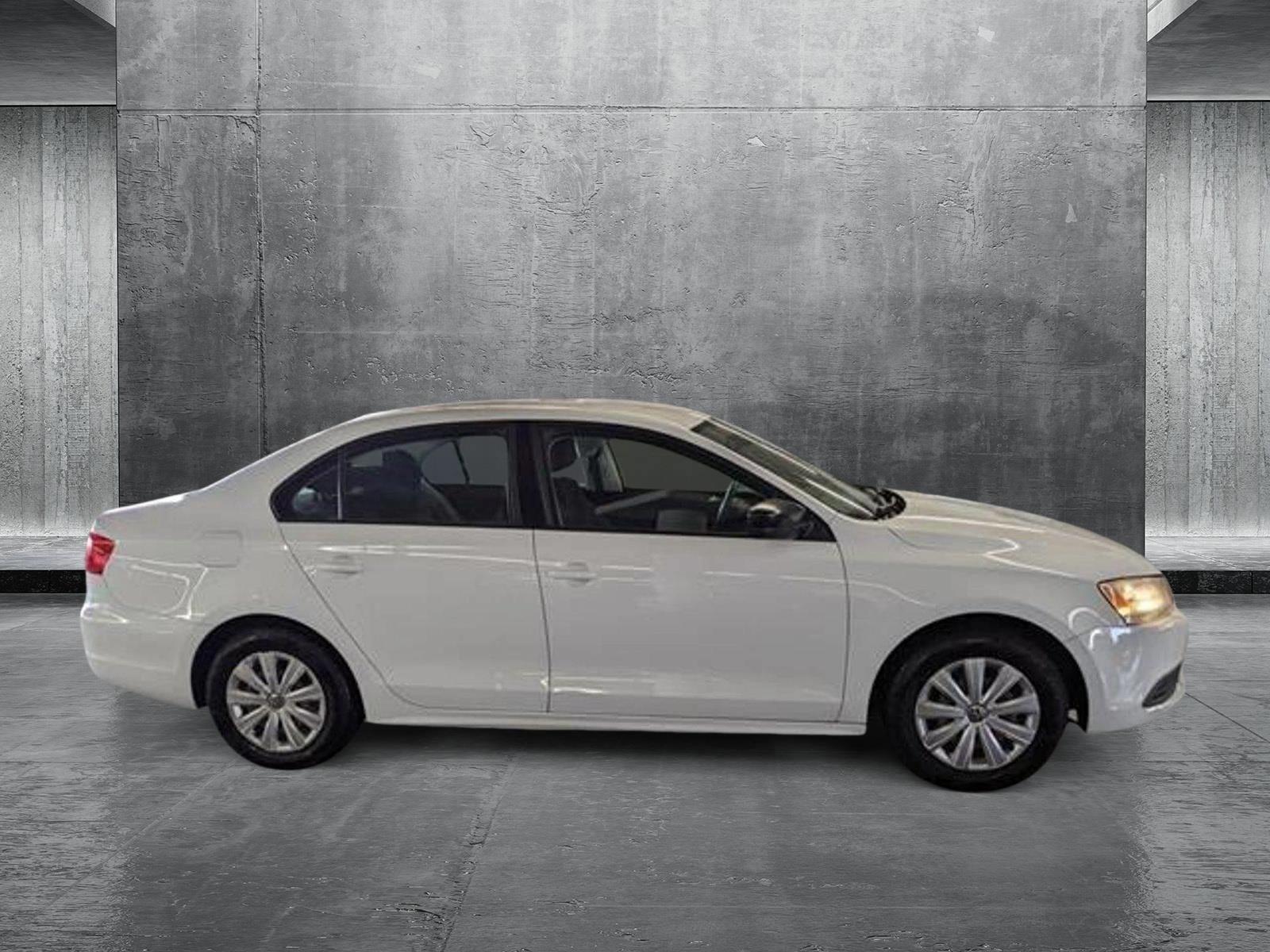 2014 Volkswagen Jetta Sedan Vehicle Photo in CLEARWATER, FL 33764-7163