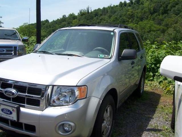 Used 2012 Ford Escape XLT with VIN 1FMCU9D73CKC55002 for sale in South Fork, PA