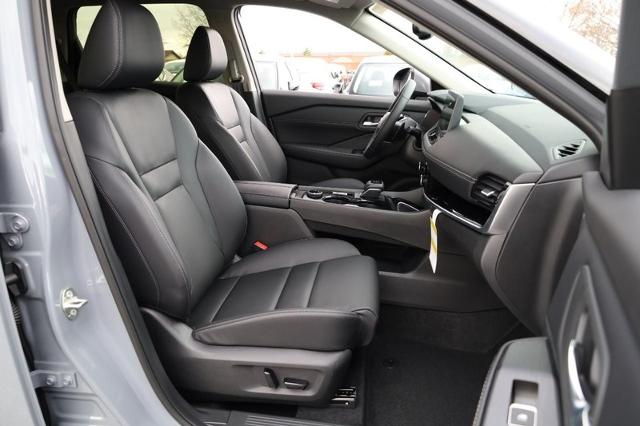 2025 Nissan Rogue Vehicle Photo in Ballwin, MO 63011