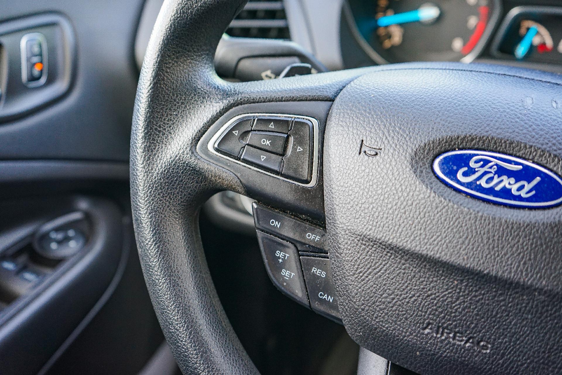 2017 Ford Escape Vehicle Photo in SMYRNA, DE 19977-2874