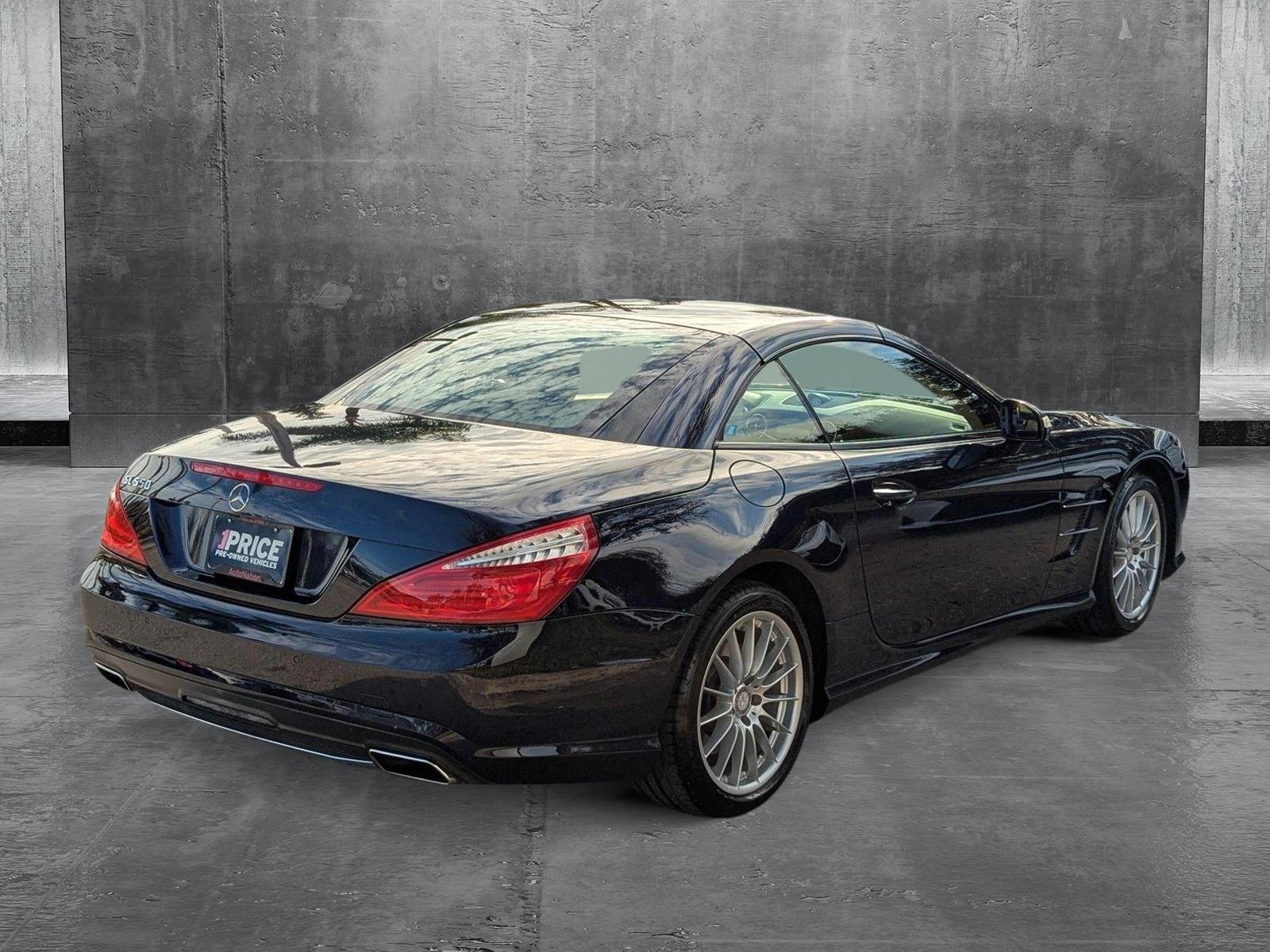 2014 Mercedes-Benz SL-Class Vehicle Photo in Delray Beach, FL 33444