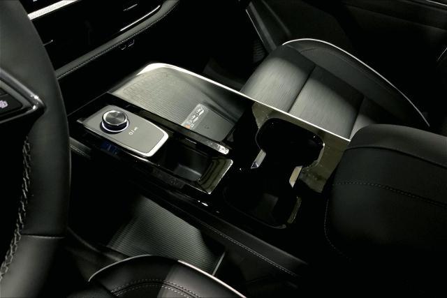 2025 Buick Enclave Vehicle Photo in KANSAS CITY, MO 64114-4545