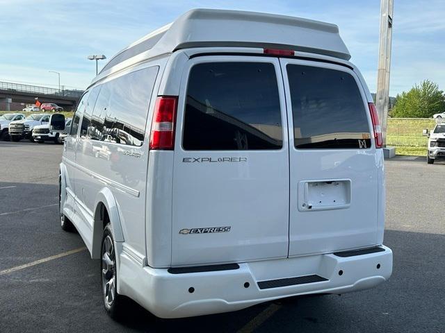 2023 Chevrolet Express Cargo 2500 Vehicle Photo in POST FALLS, ID 83854-5365