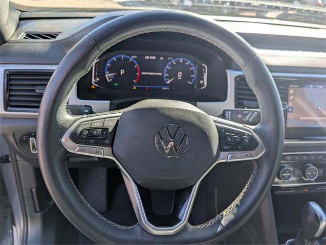 2021 Volkswagen Atlas Cross Sport Vehicle Photo in ENGLEWOOD, CO 80113-6708