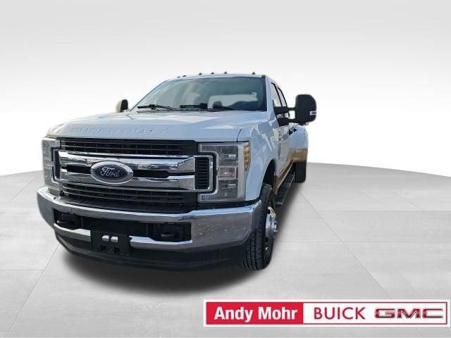 2019 Ford Super Duty F-350 DRW Vehicle Photo in Fishers, IN 46038