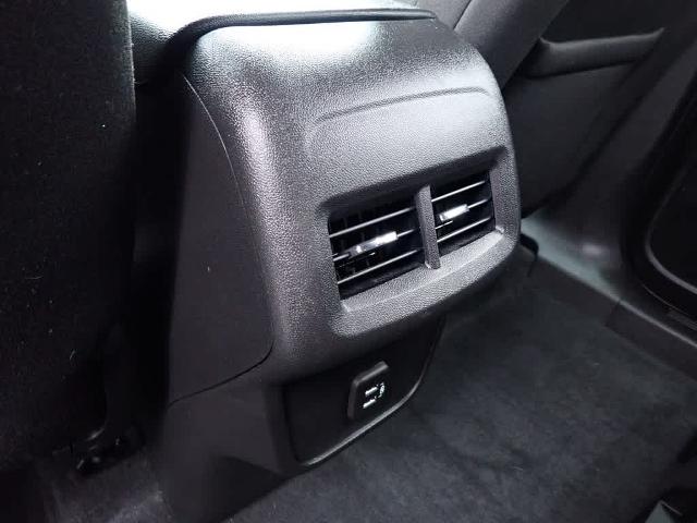 2022 Chevrolet Equinox Vehicle Photo in ZELIENOPLE, PA 16063-2910