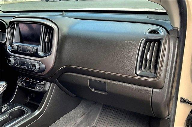 2022 GMC Canyon Vehicle Photo in TOPEKA, KS 66609-0000