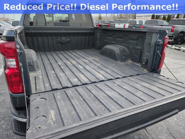 2021 Chevrolet Silverado 1500 Vehicle Photo in GREEN BAY, WI 54304-5303