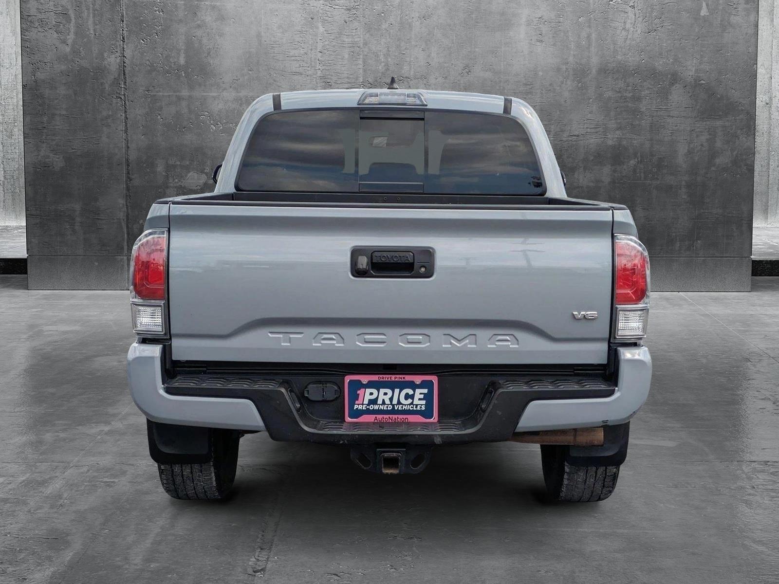 2021 Toyota Tacoma 2WD Vehicle Photo in Bradenton, FL 34207