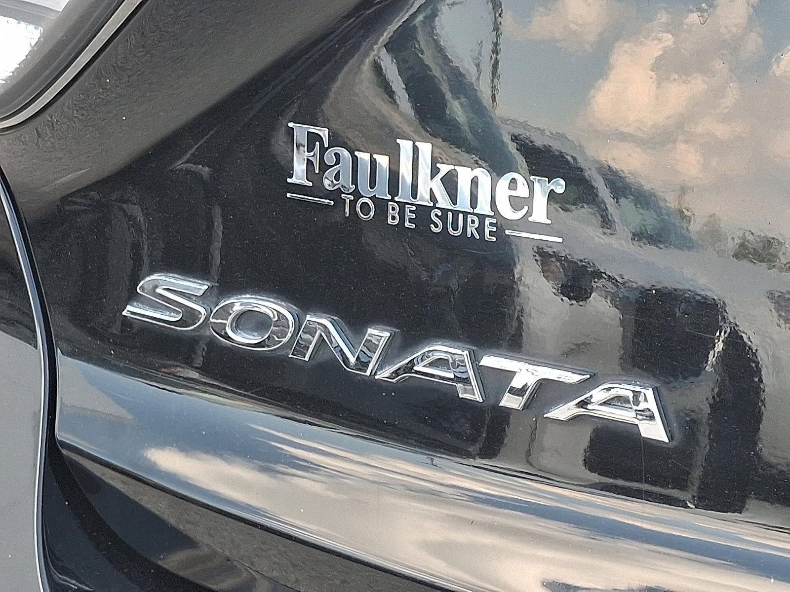 2017 Hyundai SONATA Hybrid Vehicle Photo in Trevose, PA 19053