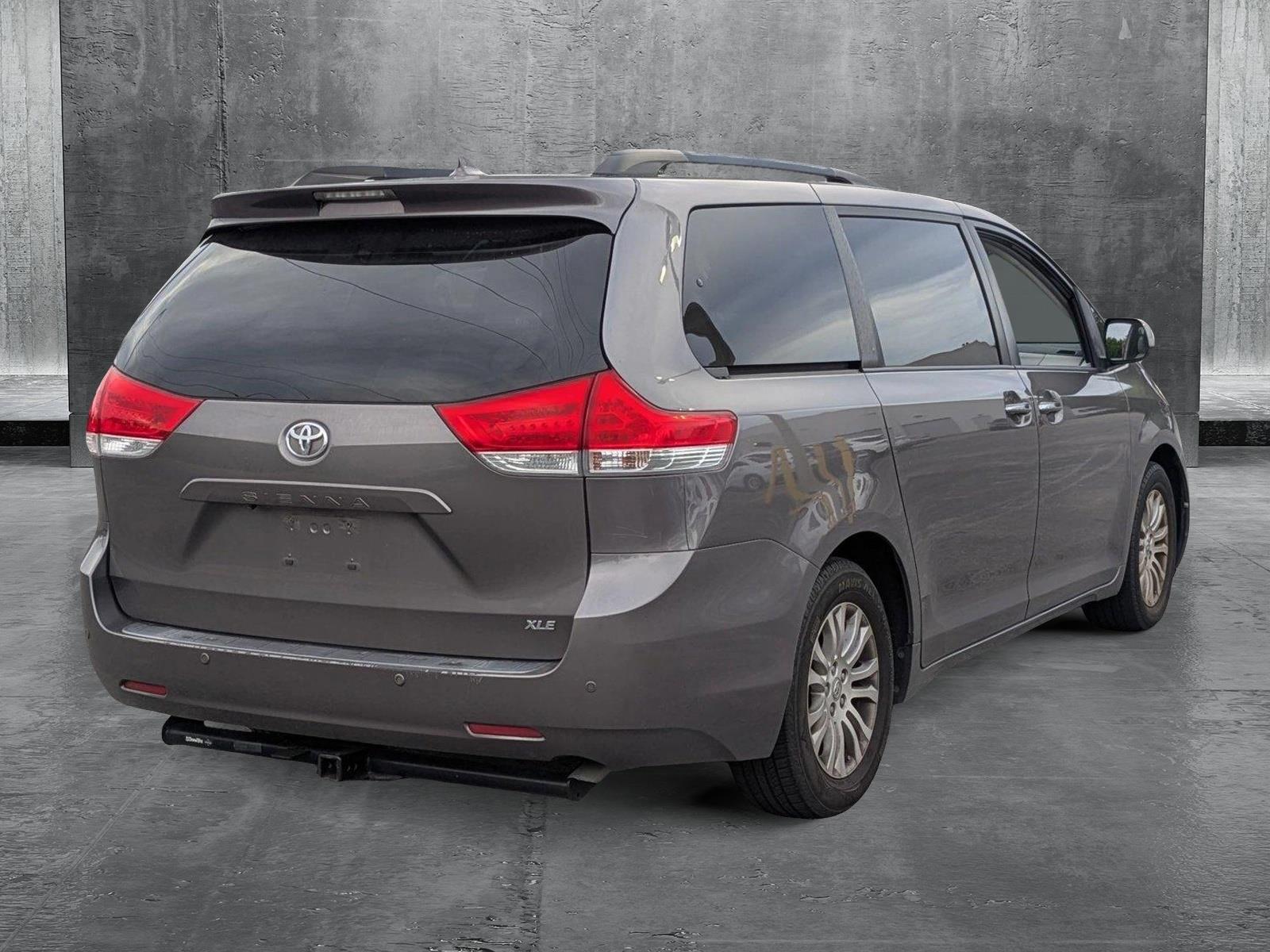 2014 Toyota Sienna Vehicle Photo in Sanford, FL 32771