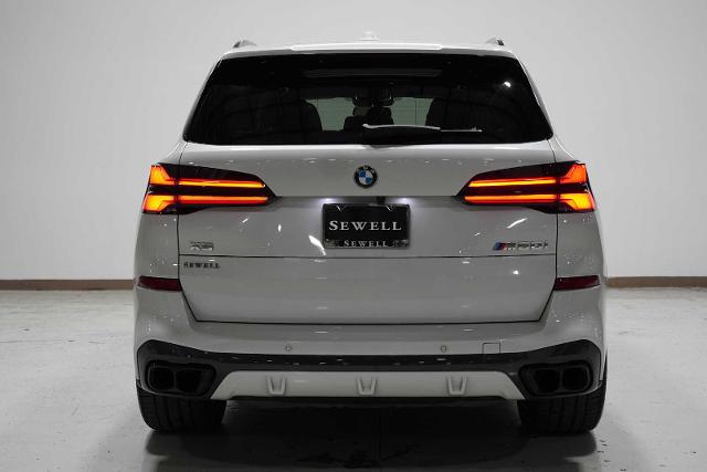 2024 BMW X5 M60i Vehicle Photo in GRAPEVINE, TX 76051