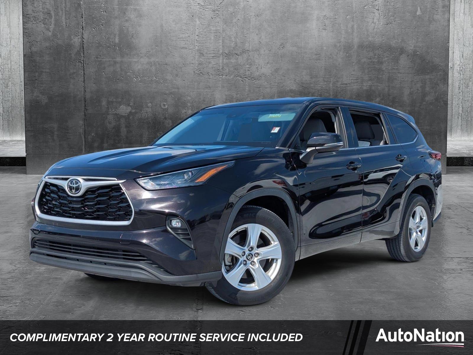 2022 Toyota Highlander Vehicle Photo in Ft. Myers, FL 33907