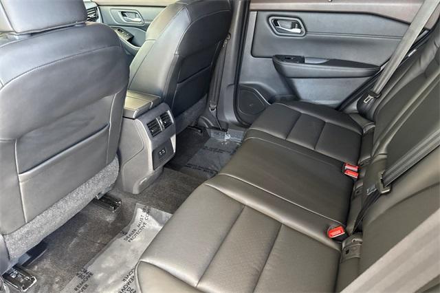 2022 Nissan Rogue Vehicle Photo in ELK GROVE, CA 95757-8703